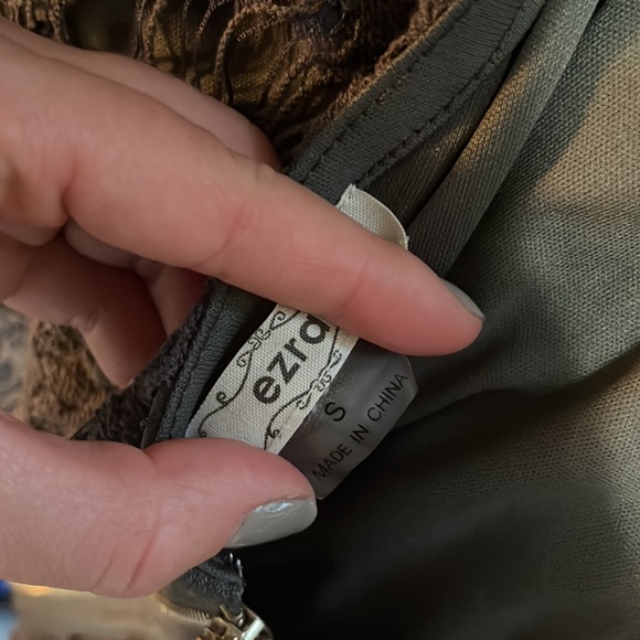 LACE DRESS - Picture 3 of 3